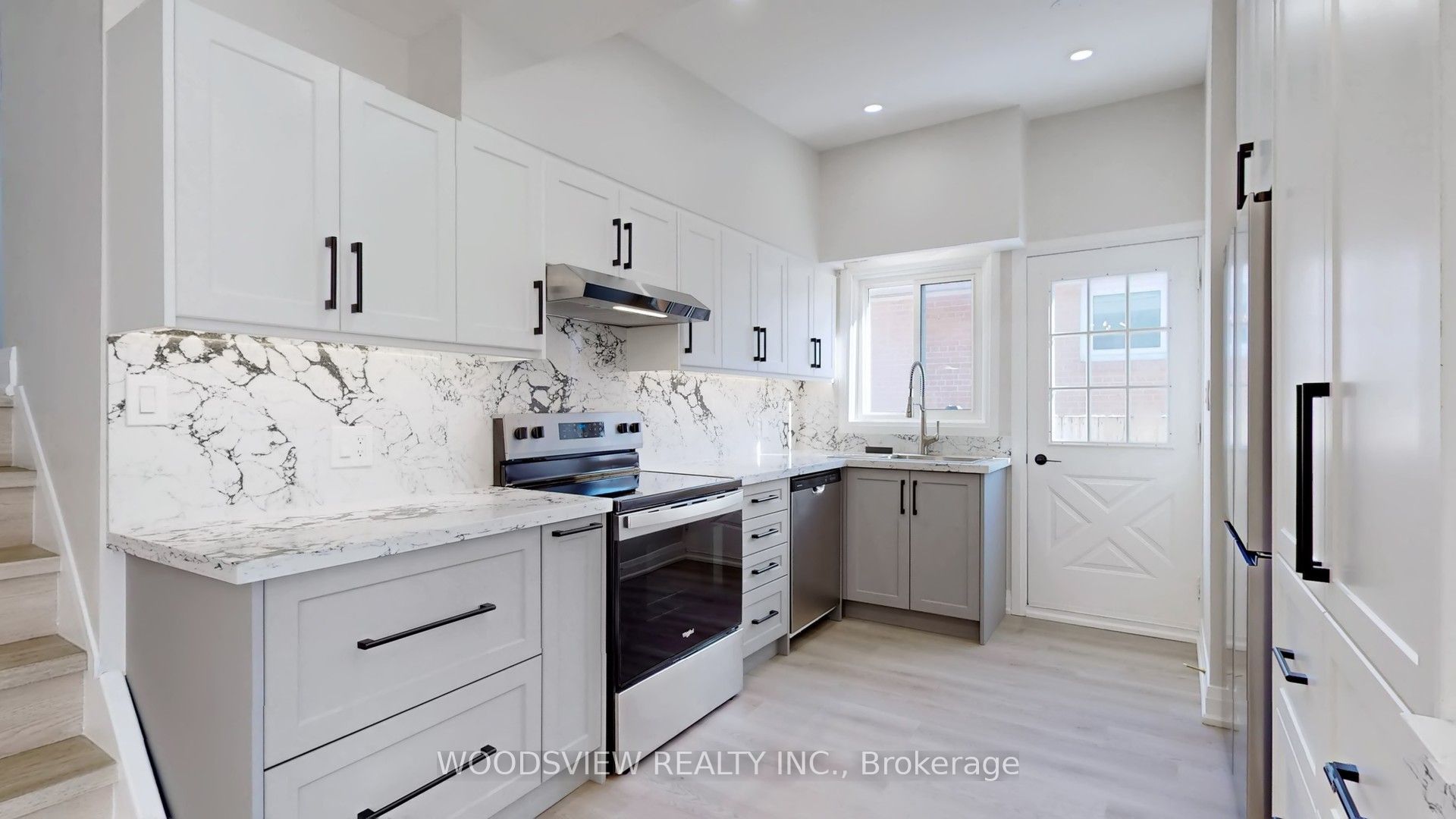 56 Niantic Crescent, Toronto, ON, M3A 2H7 photo 2