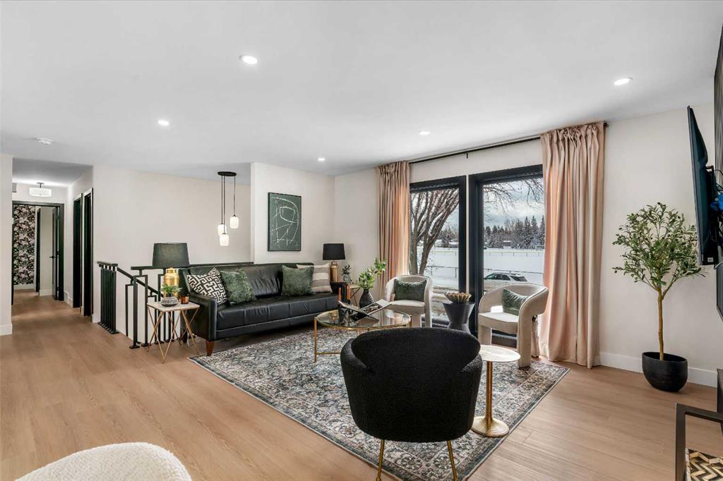 Additional image 6 of 2416 Palliser Drive SW, Calgary, AB, T2V3S7