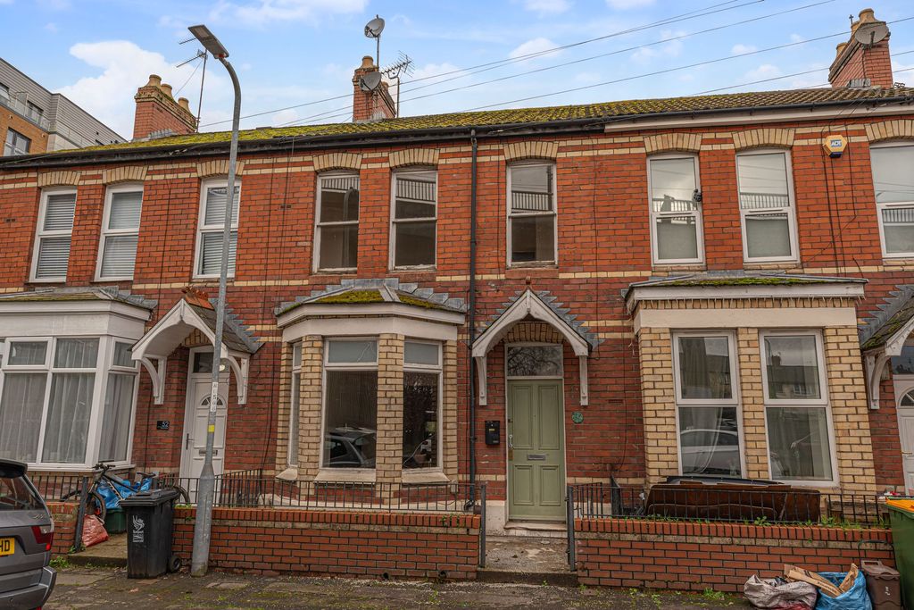 3 bed terraced house for saleMorris Street, Newport NP19