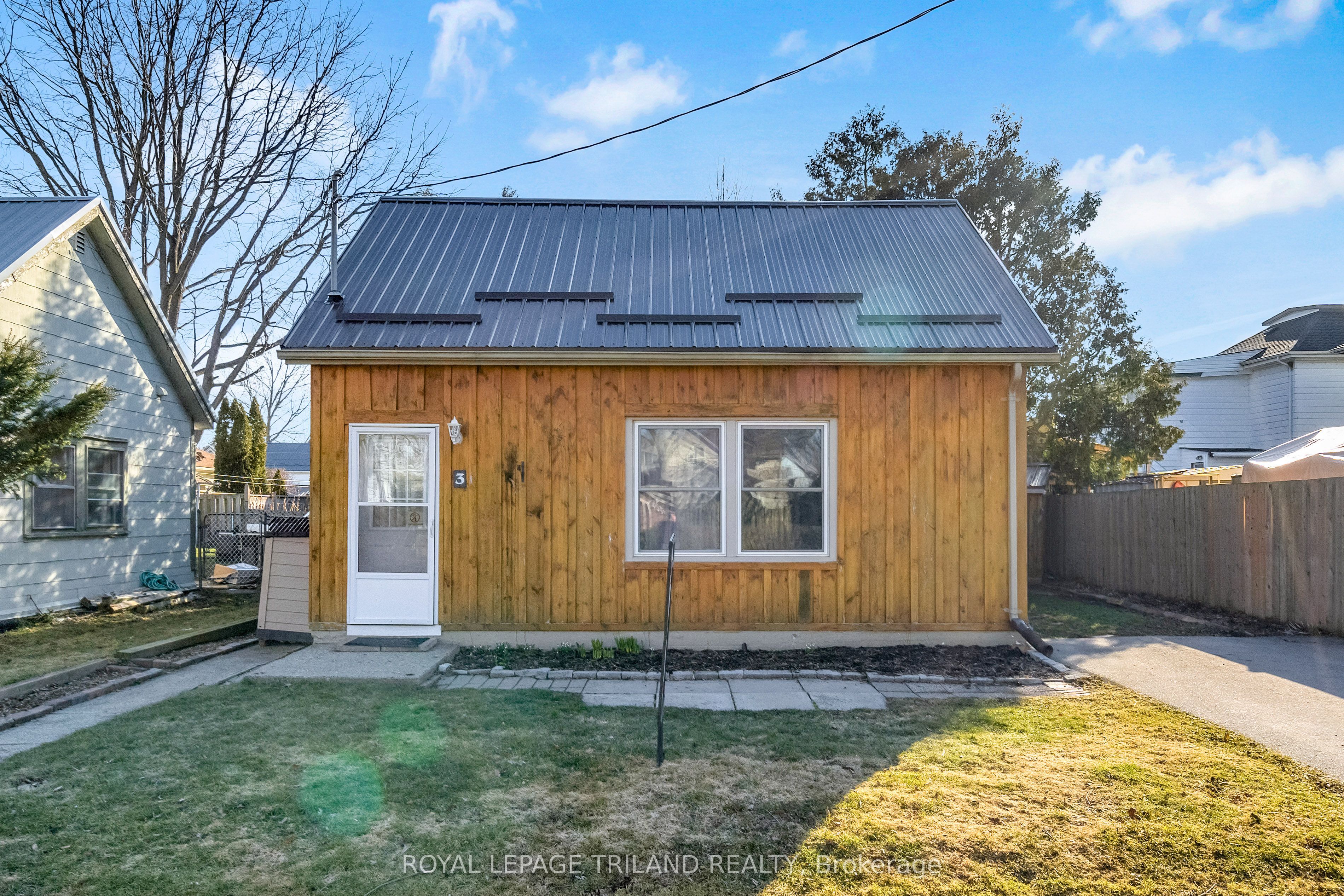 3 Penwarden Street, St. Thomas, ON, N5P 2R6