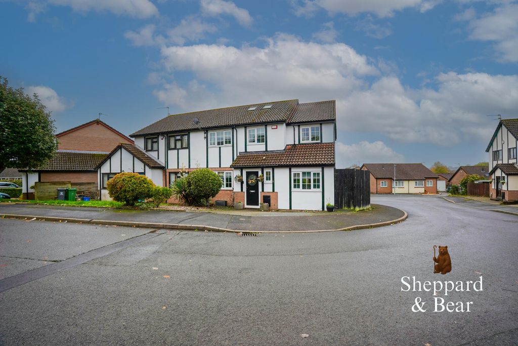 Additional image 4 of 5 bed semi-detached house for saleAmblecote Close, Pontprennau, Cardiff CF23