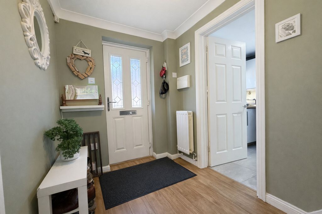 Additional image 5 of 4 bed detached house for saleKember Close, Cardiff CF3