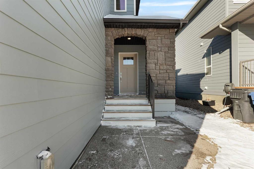 Additional image 4 of 493 Devonia Way W, Lethbridge, AB, T1J 5J7