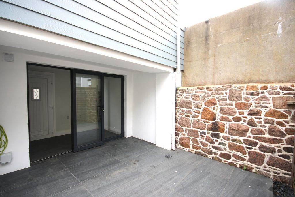 Additional image 13 of 1 bed town house for saleLe Breton Lane, St Helier JE2