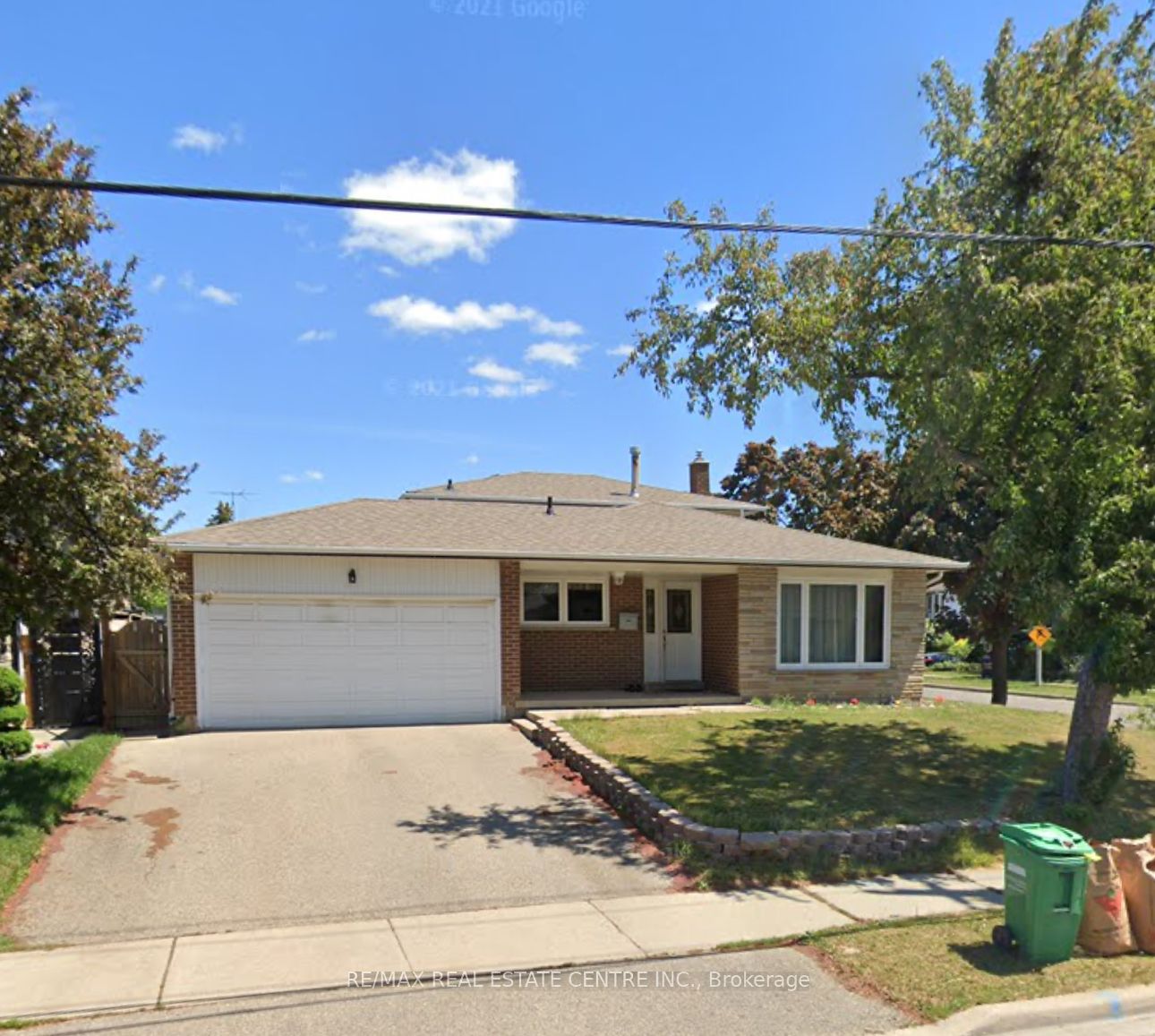 38 Pleasantview Avenue, Brampton, ON, L6X 2N1