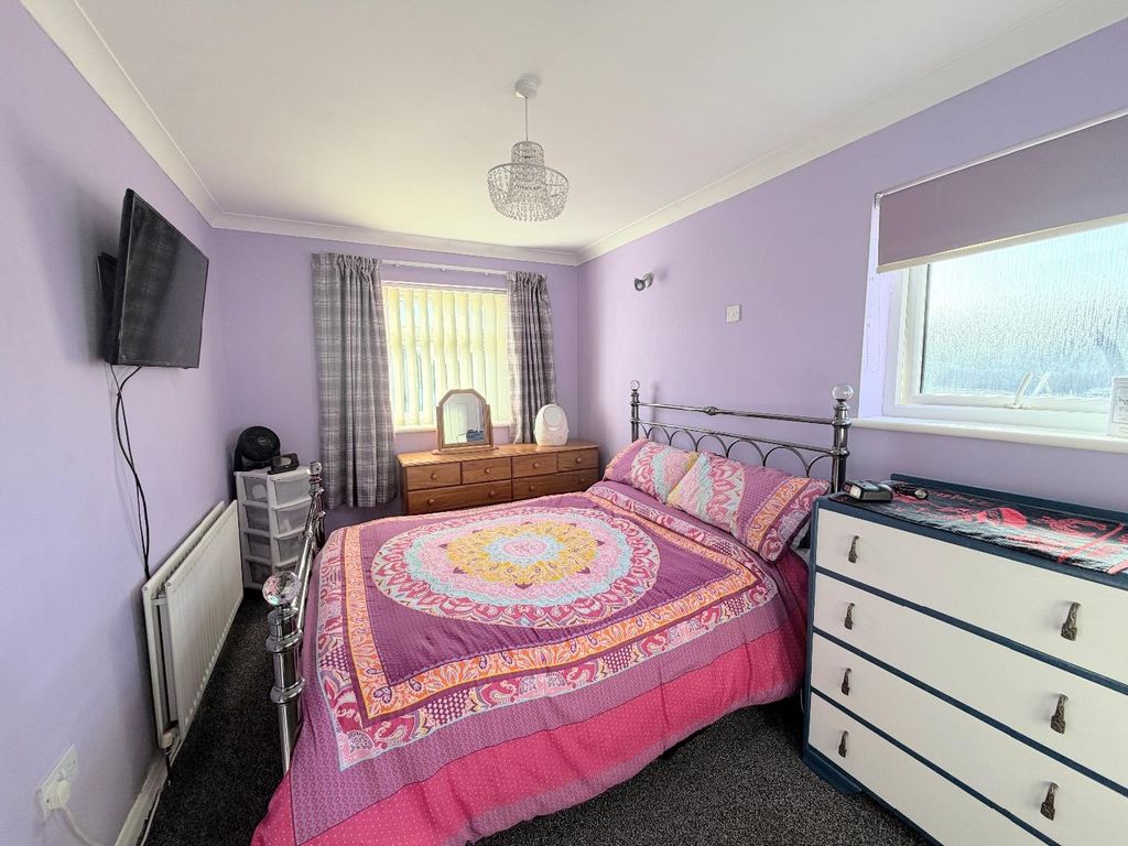 Additional image 12 of 4 bed semi-detached house for saleBolton Grove, Seaton Carew, Hartlepool TS25