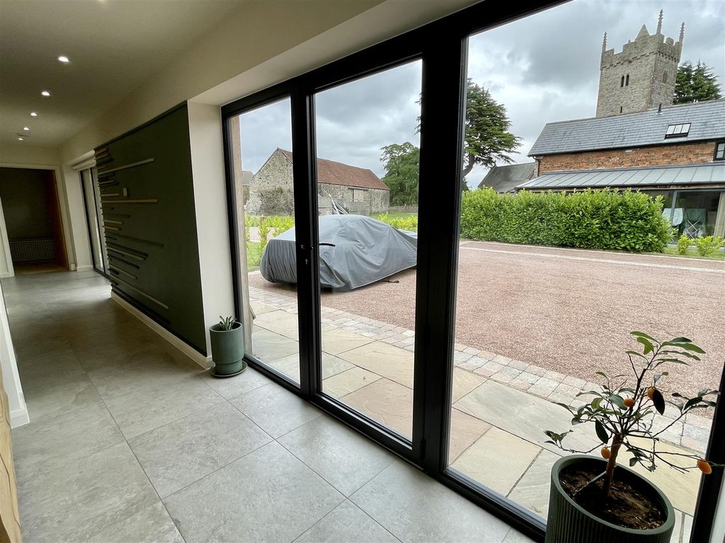 Additional image 3 of 3 bed detached bungalow for saleStarling Close, Rogiet, Caldicot NP26