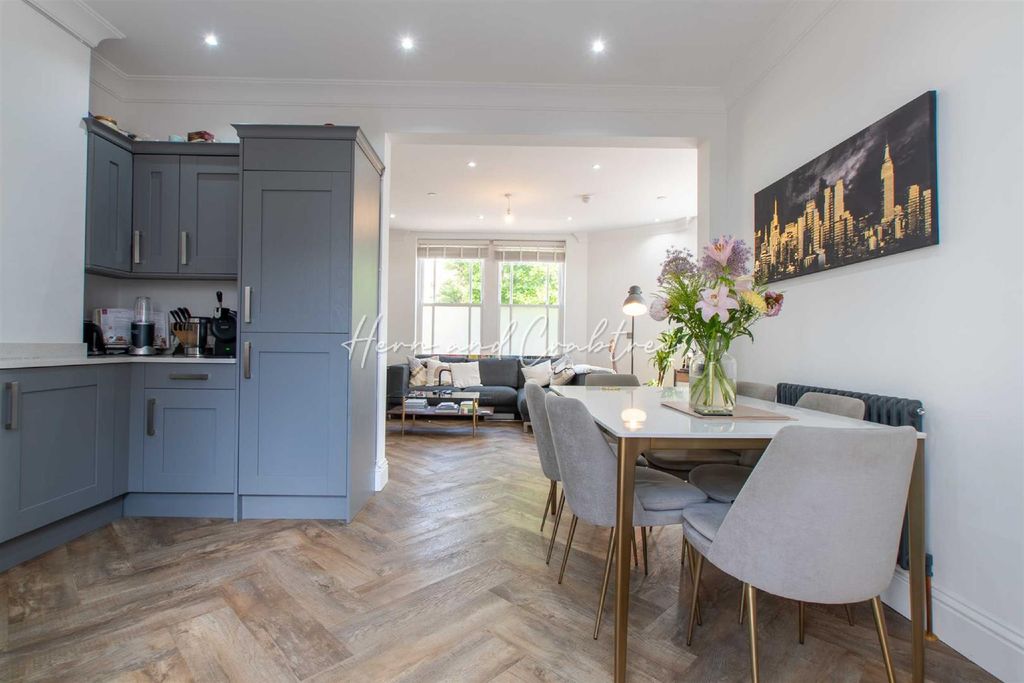 Additional image 5 of 3 bed terraced house for saleThe Old Post Office, Imperial Buildings Row, Llandaff, Cardiff CF5