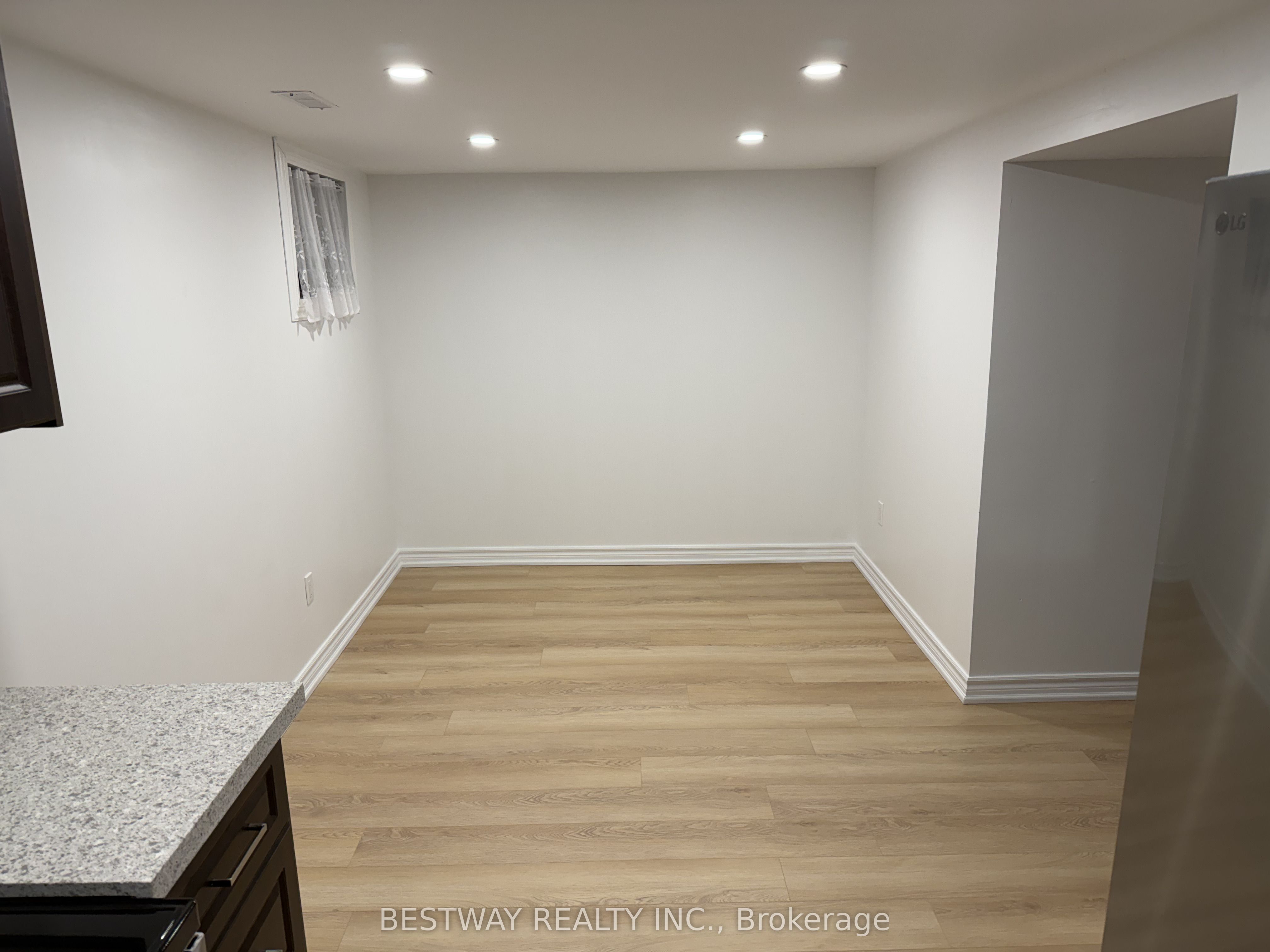 Basement-78 Dragoon Crescent, Toronto, ON, M1V 1N4 photo 2