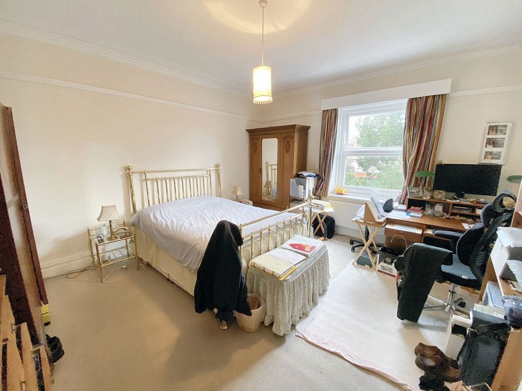 Additional image 18 of 7 bed semi-detached house for saleHolywell Avenue, Monkseaton, Whitley Bay NE26