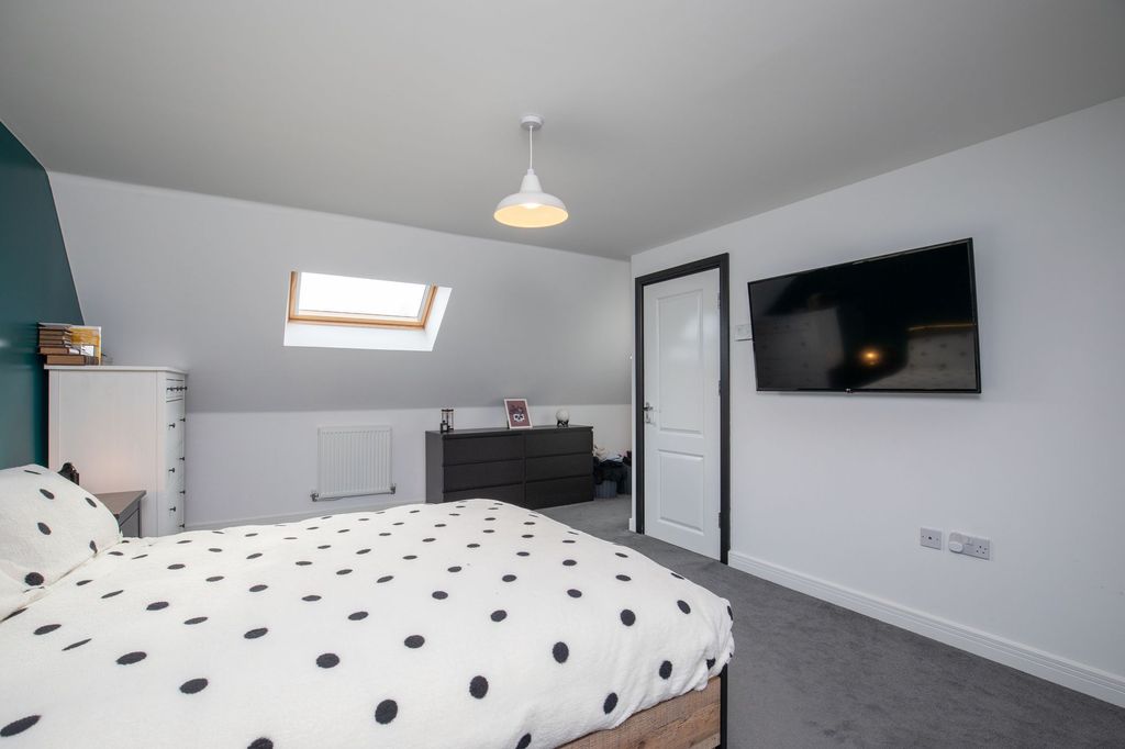 Additional image 22 of 5 bed detached house for saleFoil Close, Rogerstone, Newport NP10