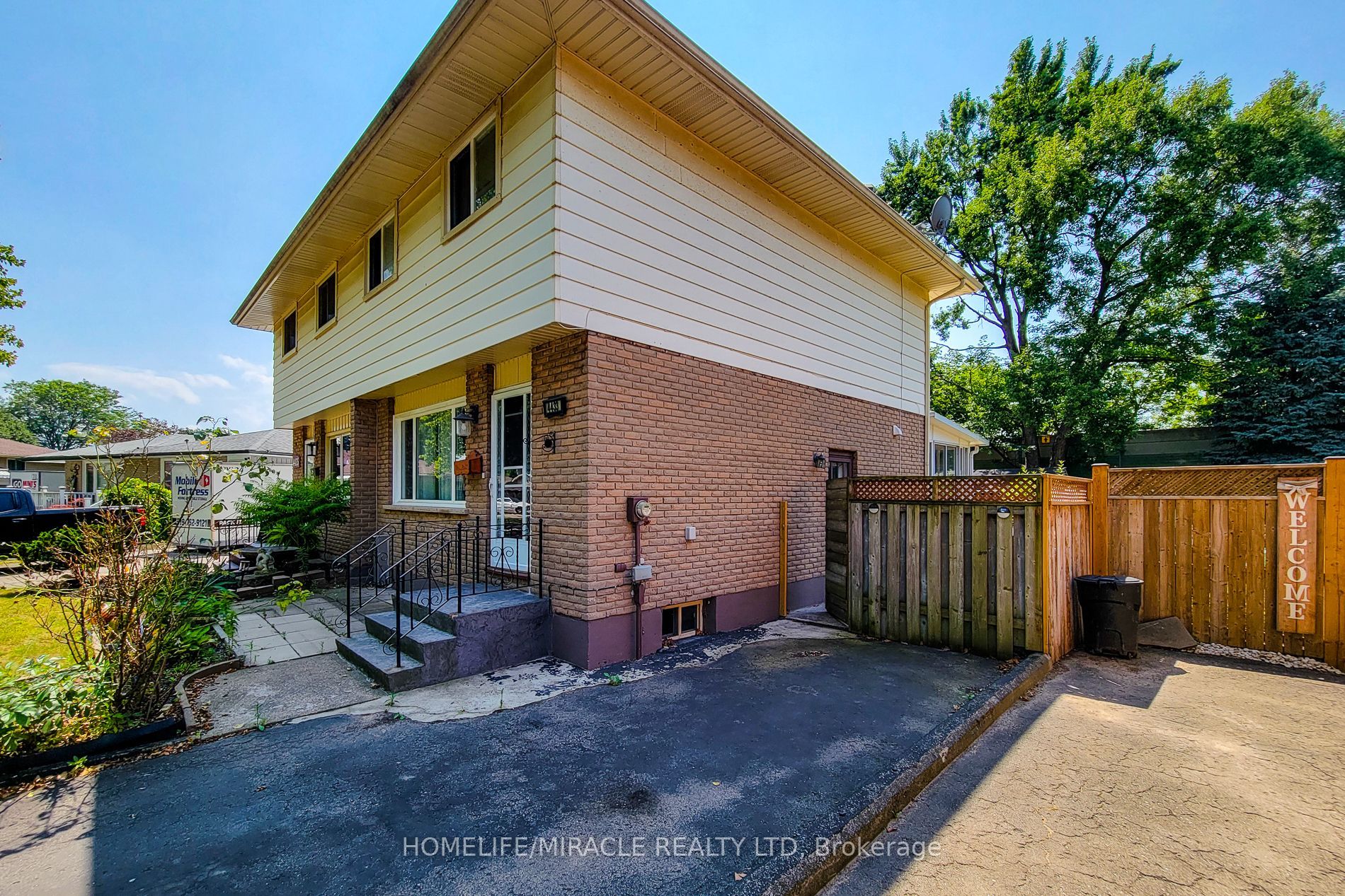 Additional image 3 of 4433 Meadowvale Drive, Niagara Falls, ON, L2E 5W8