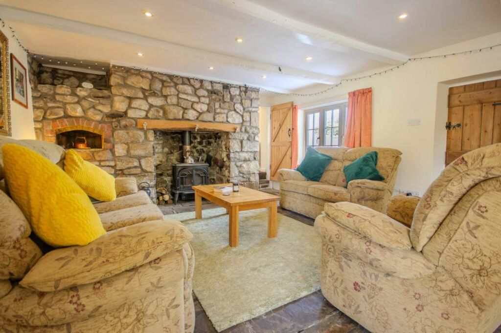 Additional image 8 of 4 bed detached house for saleAbergavenny Road, Pontypool NP4