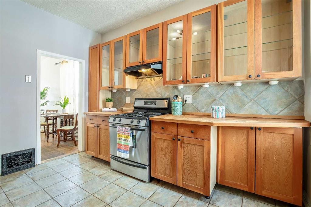 430 15 Avenue NE, Calgary, AB, T2E 1H4