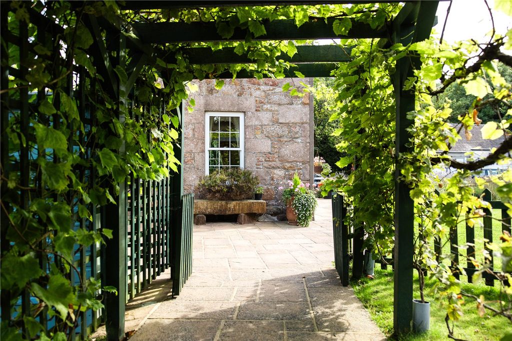 Additional image 16 of 5 bed detached house for saleRue Du Marais A La Cocque, Grouville, Jersey JE3