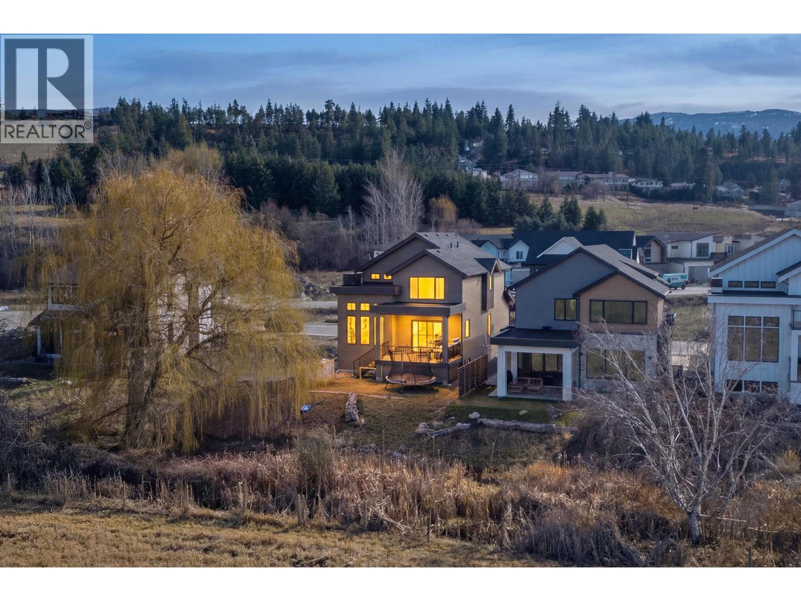 Additional image 5 of 940 Bull Crescent, Kelowna, BC, V1W4N2
