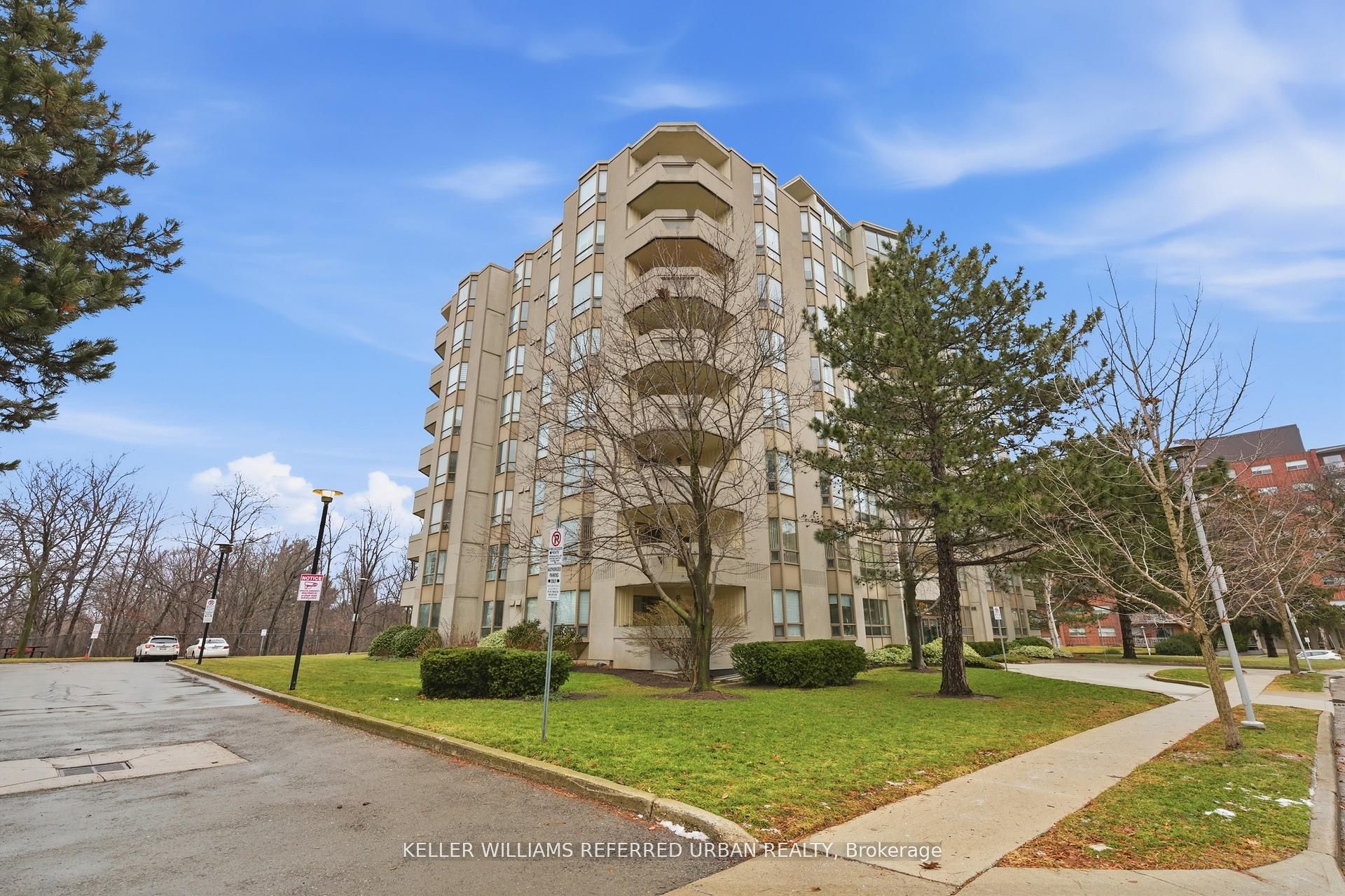 Additional image 2 of 208-8 Village Green N/a, Hamilton, ON, L8G 5B8