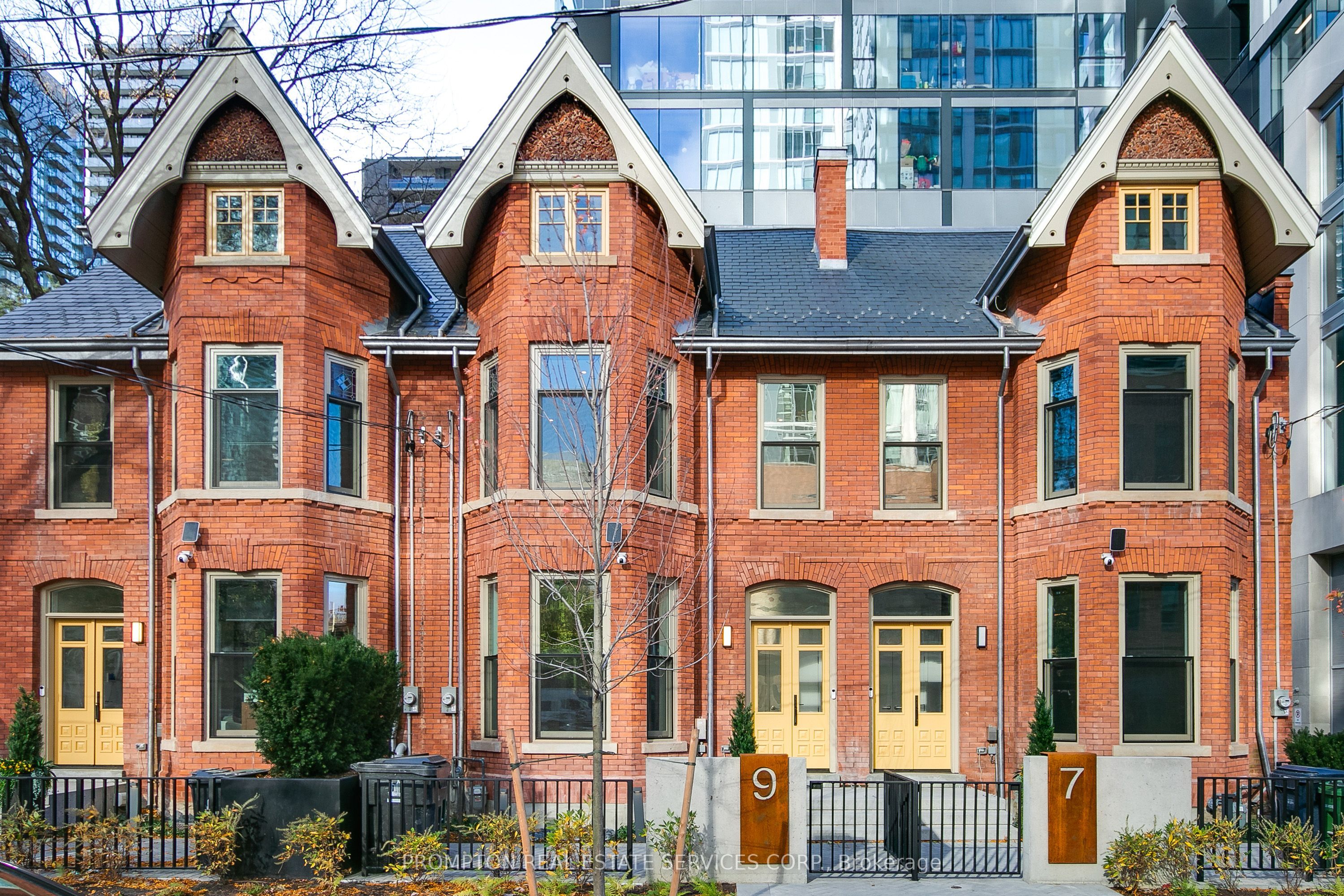 9 Gloucester Street, Toronto, ON, M4Y 1L8