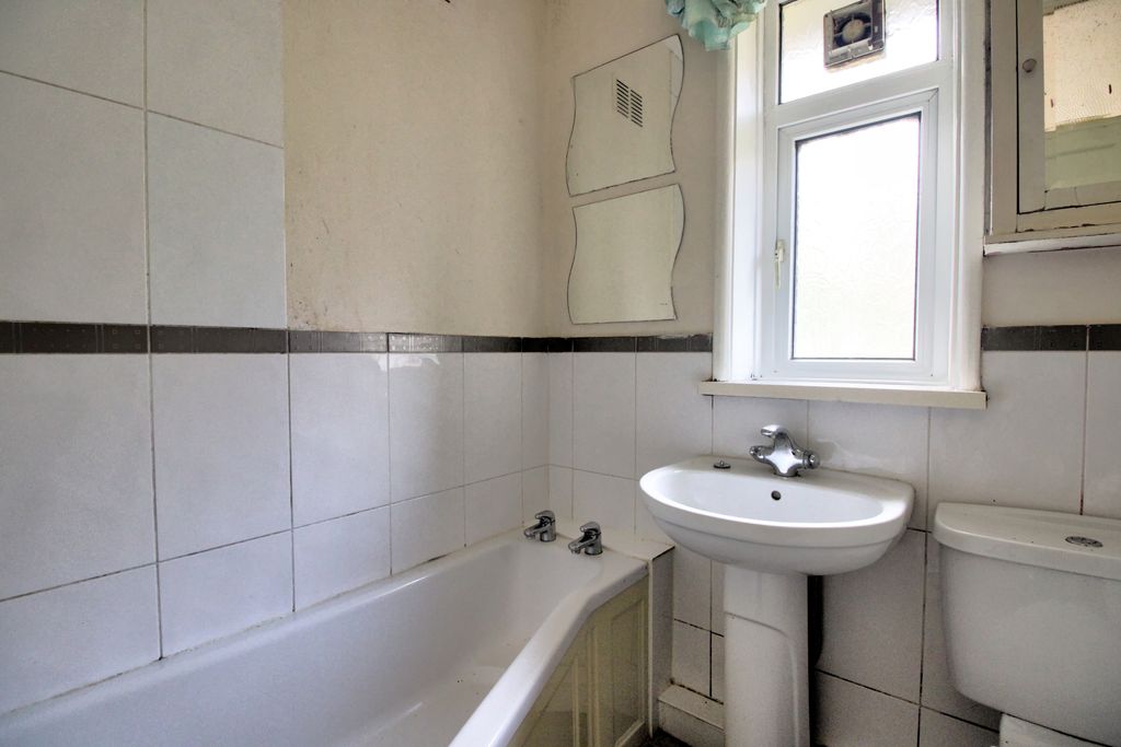 Additional image 10 of 3 bed semi-detached house for saleBrynglas Avenue, Newport NP20
