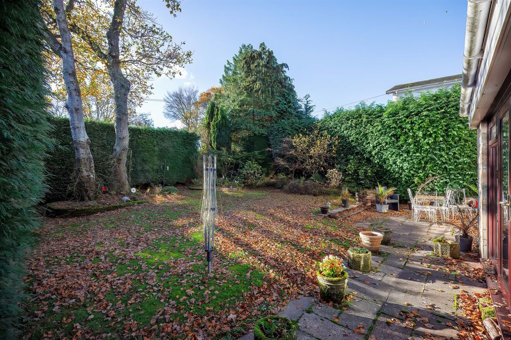 Additional image 2 of 4 bed detached house for saleHolly Grove, Lisvane, Cardiff CF14