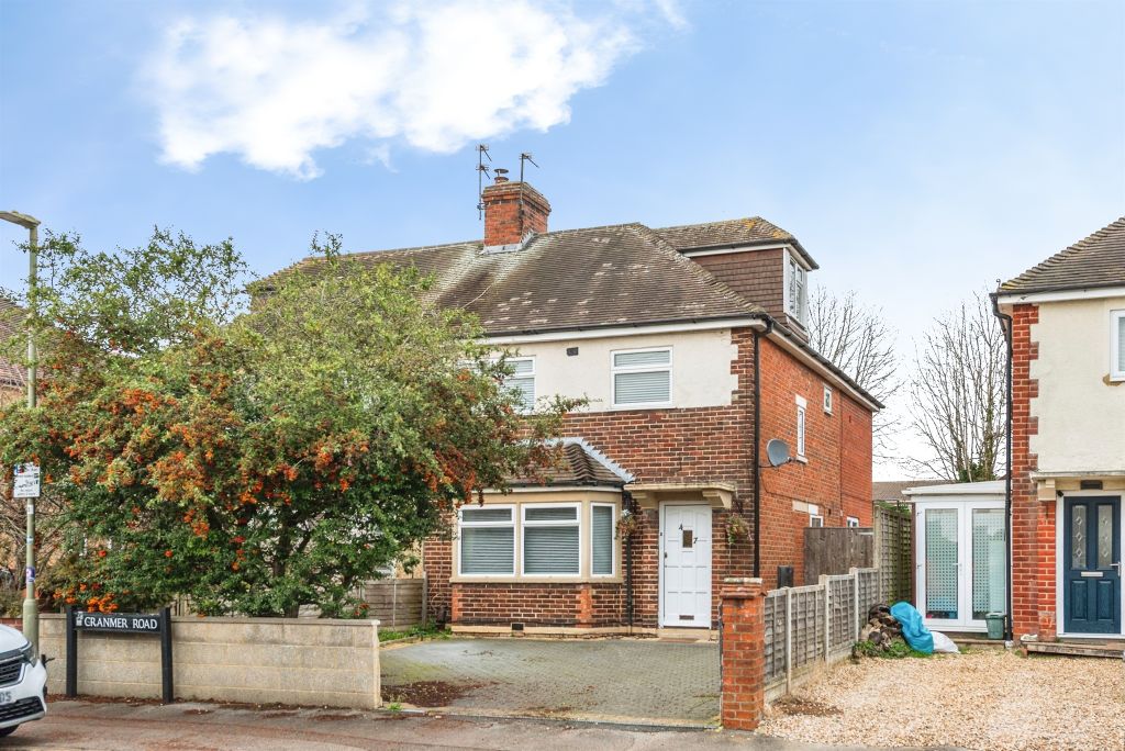 4 bed semi-detached house for saleCranmer Road, Oxford OX4