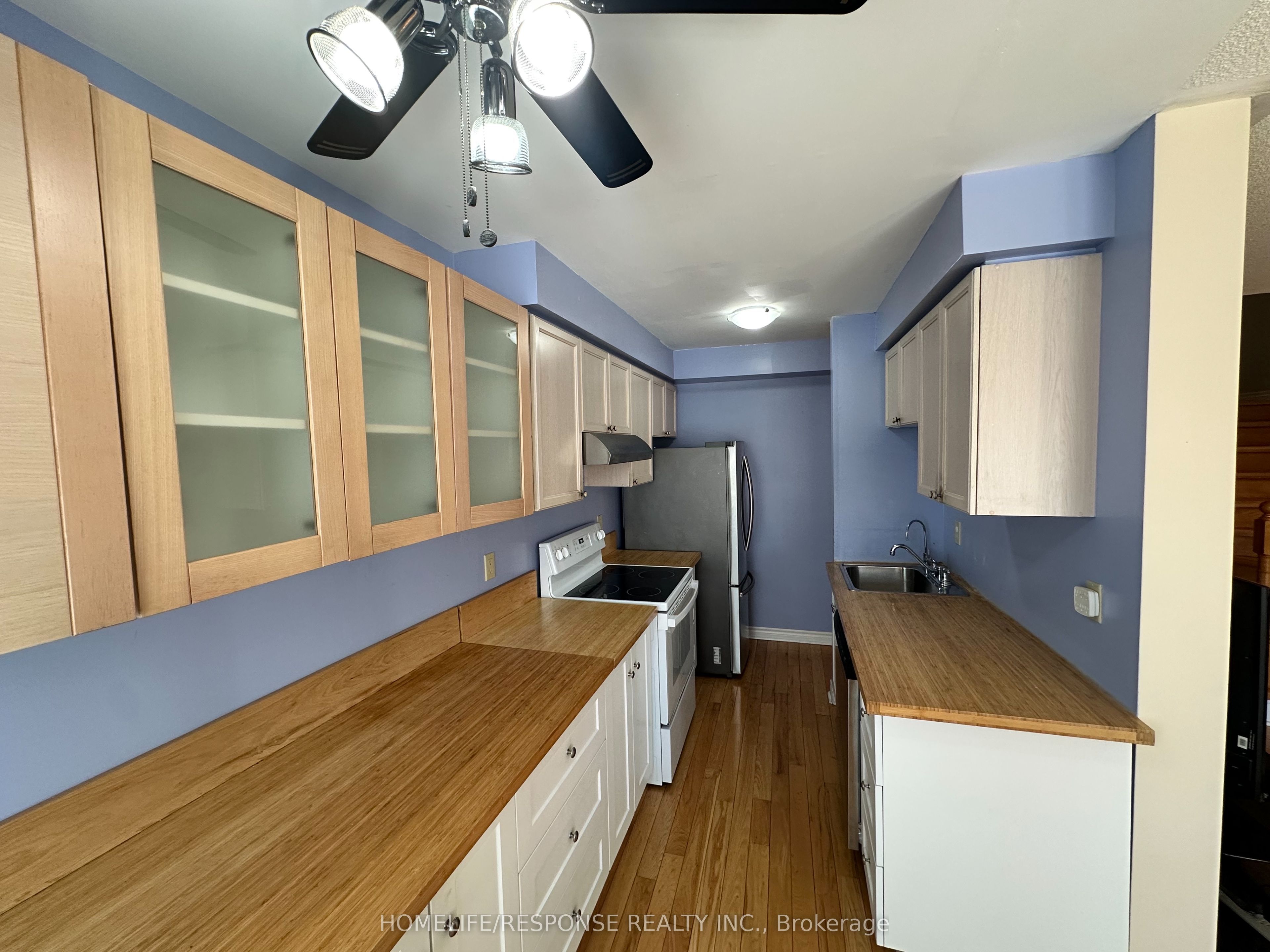 Additional image 5 of 89 Ravenscliffe Court, Brampton, ON, L6X 4N9