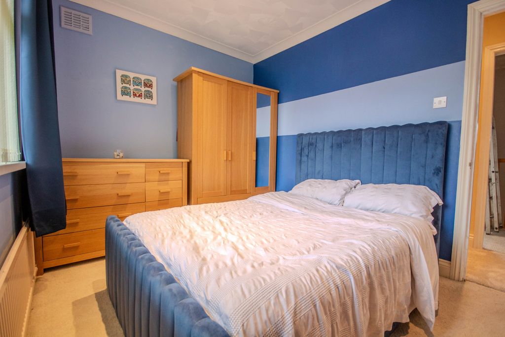 Additional image 22 of 4 bed semi-detached house for saleElgar Crescent, Cardiff CF3