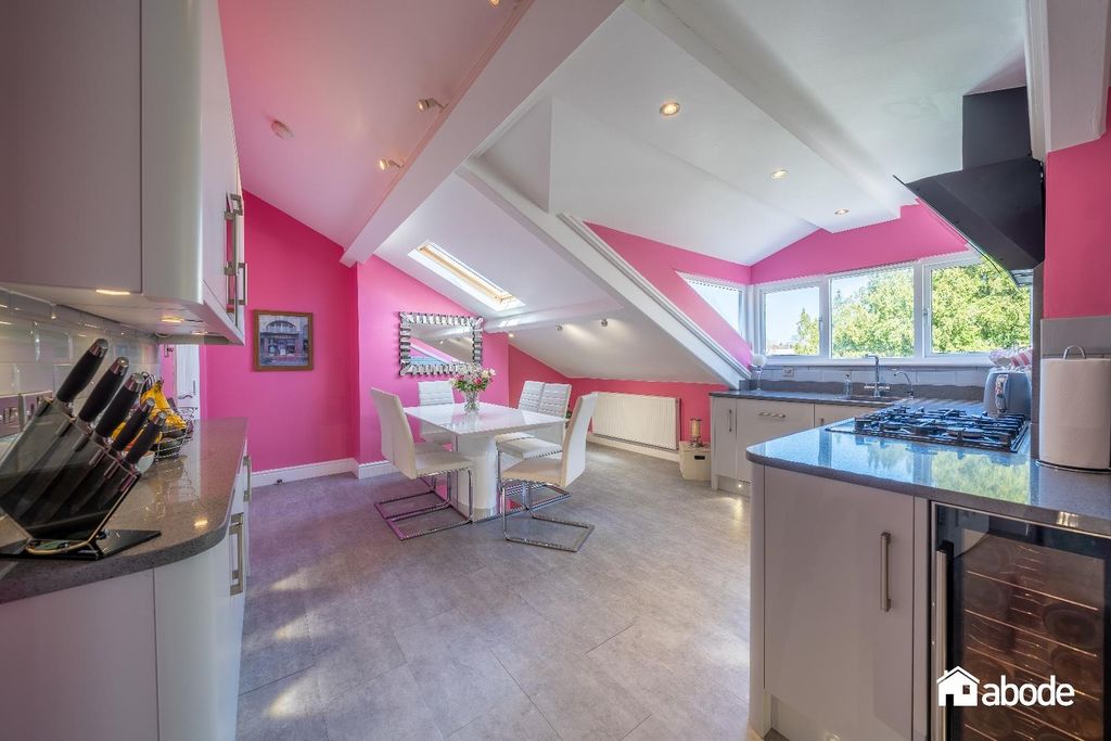 Additional image 5 of 4 bed flat for saleGreen Lane, Mossley Hill, Liverpool L18