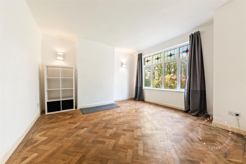 Additional image 3 of 4 bed semi-detached house for saleKing George V Drive East, Cardiff CF14