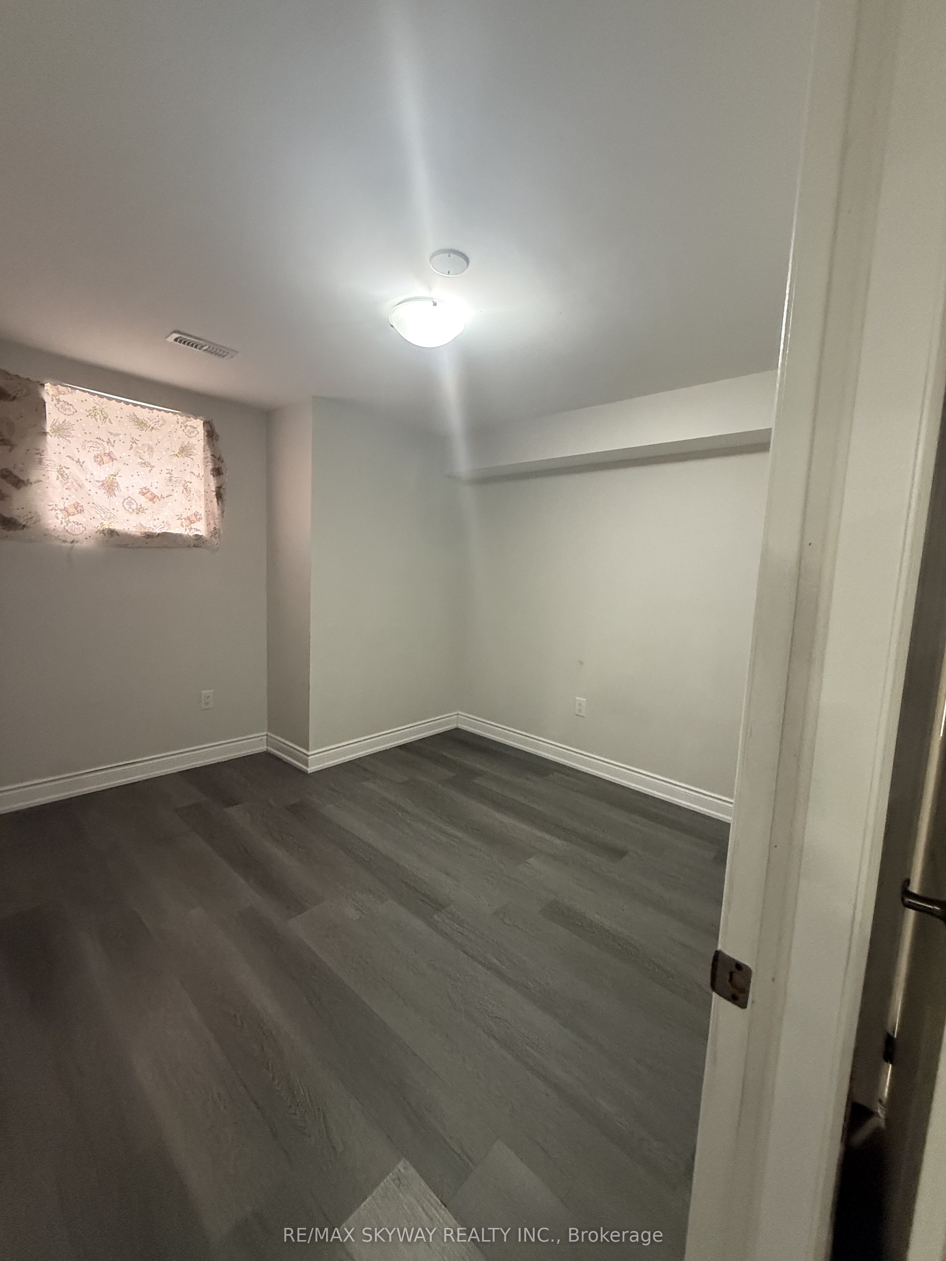 2-40 Eberly Woods Drive, Caledon, ON, L7C 4J2