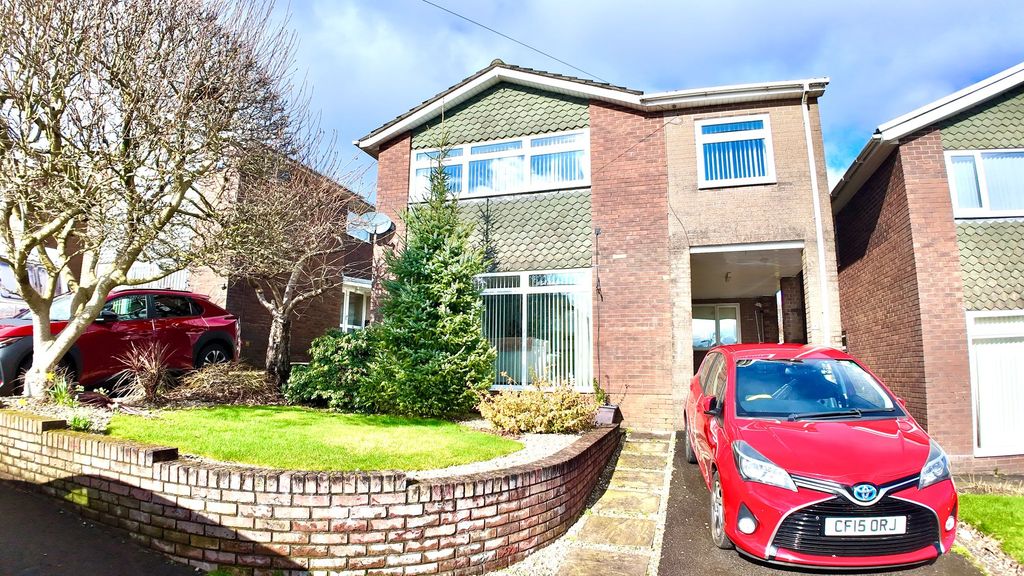 4 bed detached house for saleForest Hill, Pontllanfraith NP12