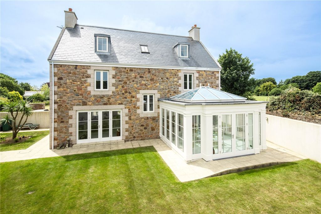 5 bed detached house for saleLa Route Du Carrefour A Cendre, St Peter, Jersey JE3