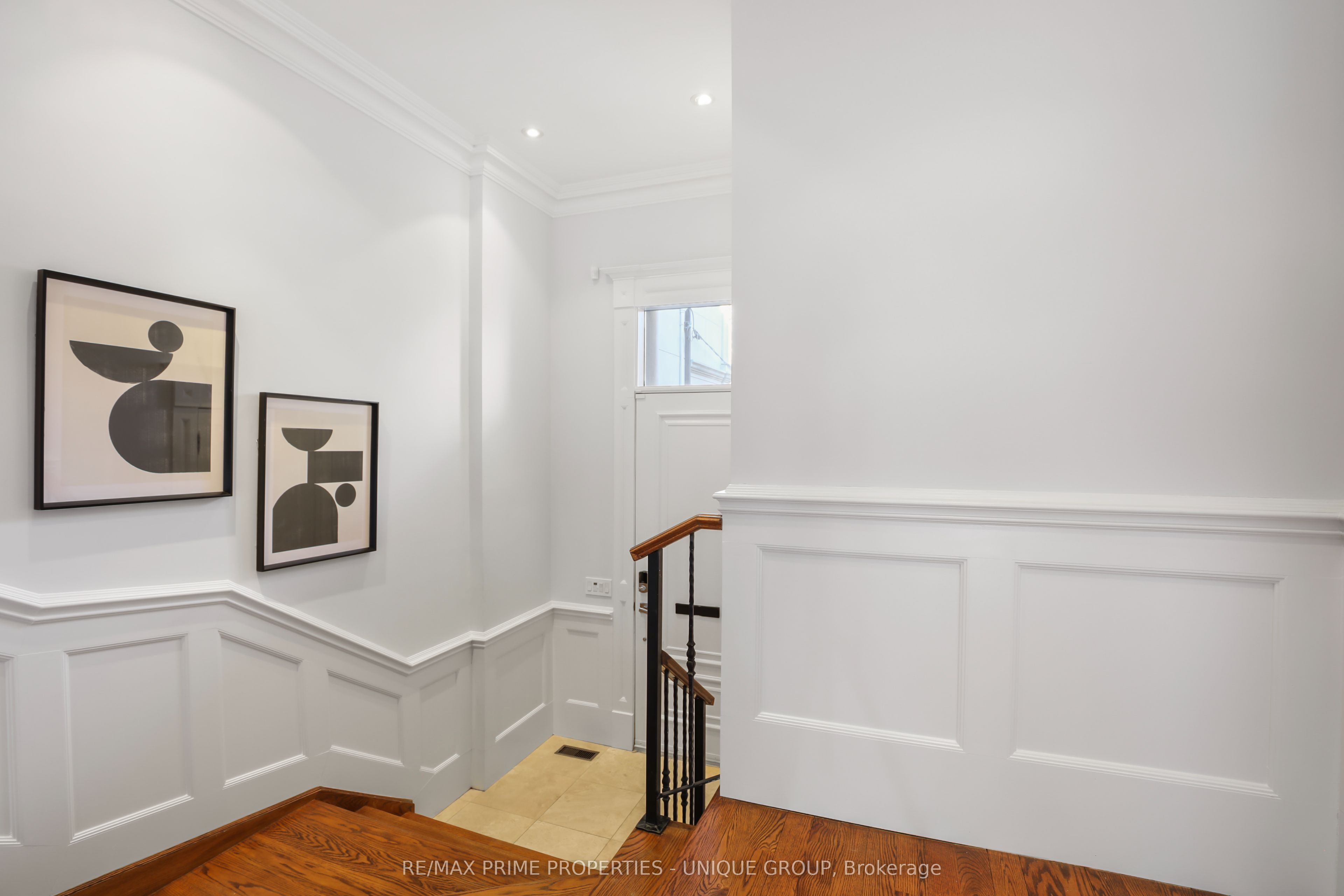 24 Oriole Road, Toronto, ON, M4V 2E8 photo 5