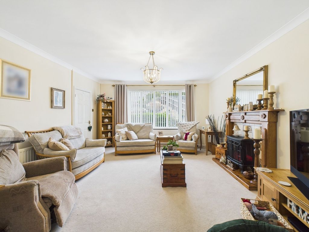 Additional image 2 of 4 bed semi-detached house for saleDuffryn Road, Abertillery NP13