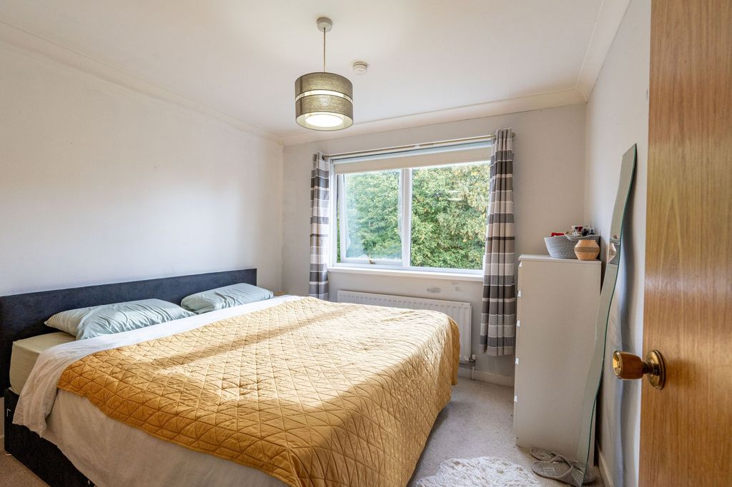 Additional image 8 of 2 bed flat for saleThe Crescent, Llandaff CF5