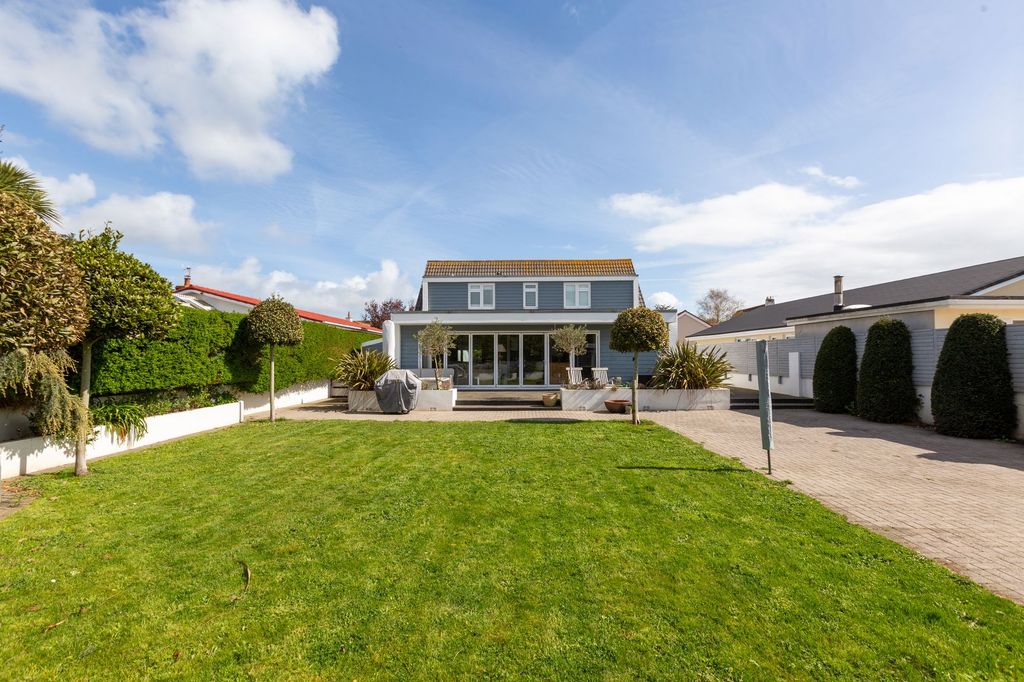 3 bed detached house for saleFresh Winds, St Brelade JE3