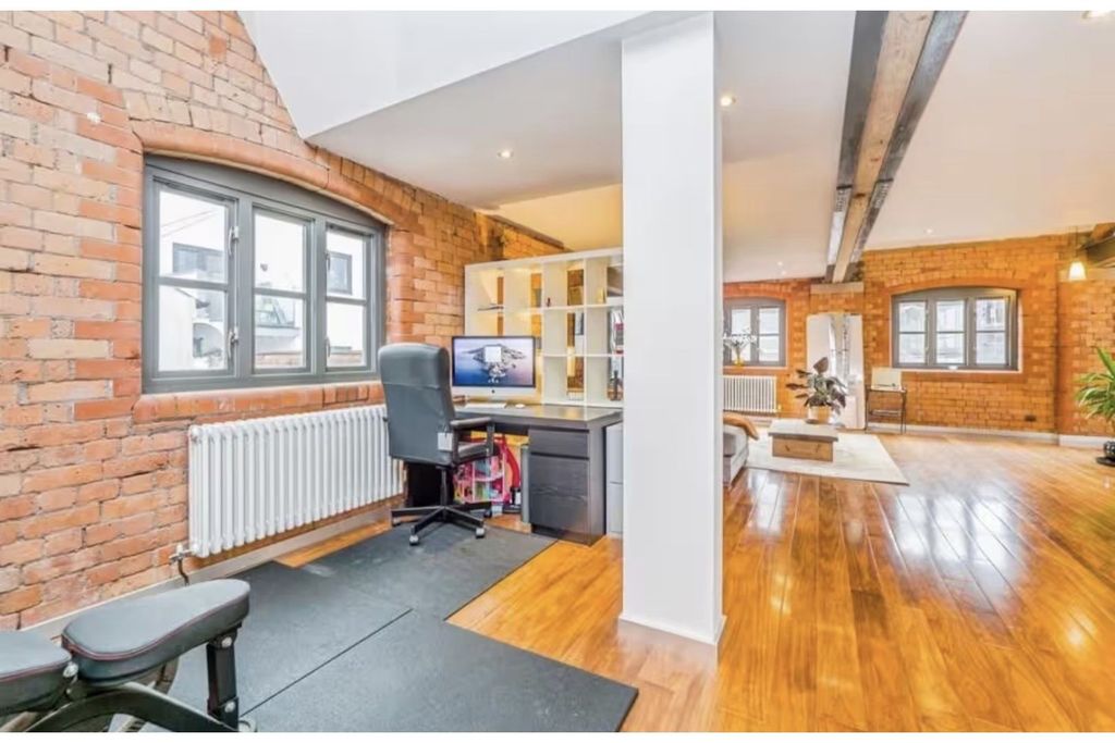 Additional image 4 of 2 bed property for saleSevern Square, Cardiff CF11
