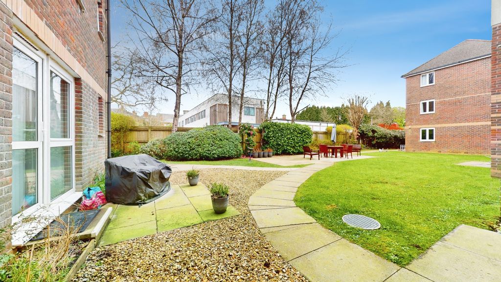 Additional image 10 of 2 bed flat for saleVelindre Road, Whitchurch, Cardiff CF14