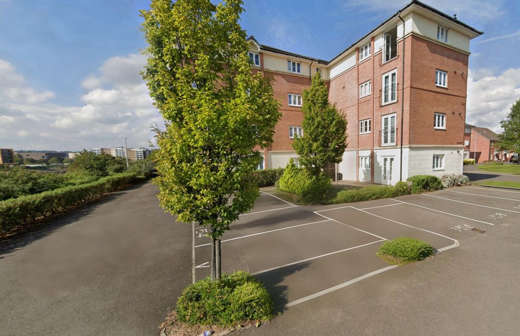 2 bed flat for saleRiverside Location, Ground Floor 2 Bed Apartment, 180 Argosy Way, Newport NP19 photo 3