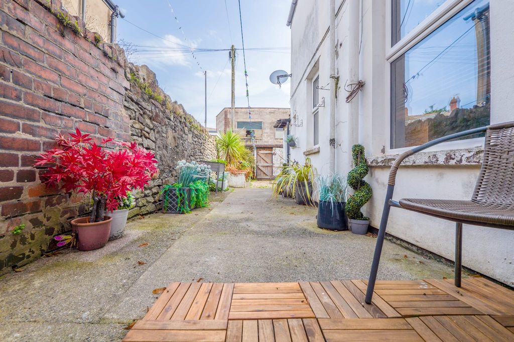Additional image 24 of 4 bed end terrace house for saleCourtenay Road, Splott, Cardiff CF24