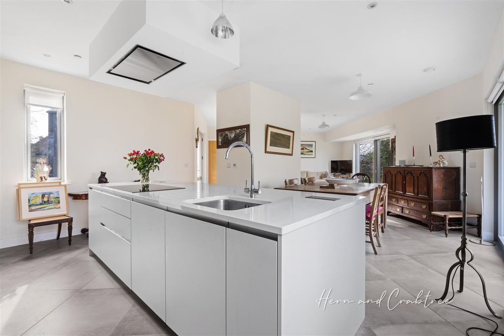 Additional image 2 of 4 bed detached house for saleGreat House Farm, Michaelston Road, St. Fagans, Cardiff CF5