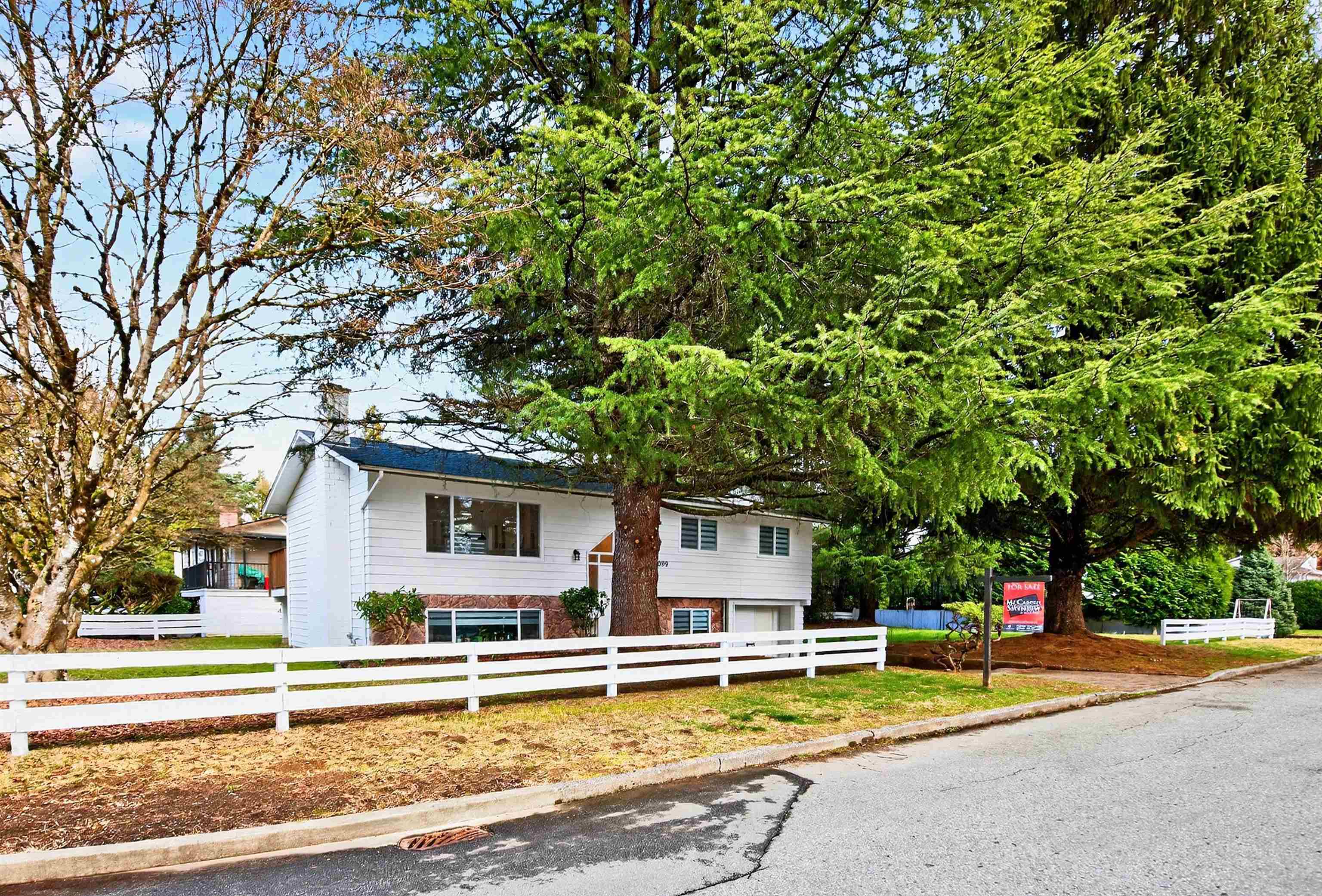 21099 Berry Avenue, Maple Ridge, BC, V2X 7V3
