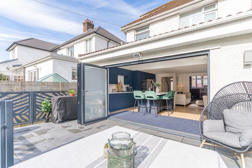 Additional image 21 of 4 bed semi-detached house for saleRingwood Avenue, Newport NP19