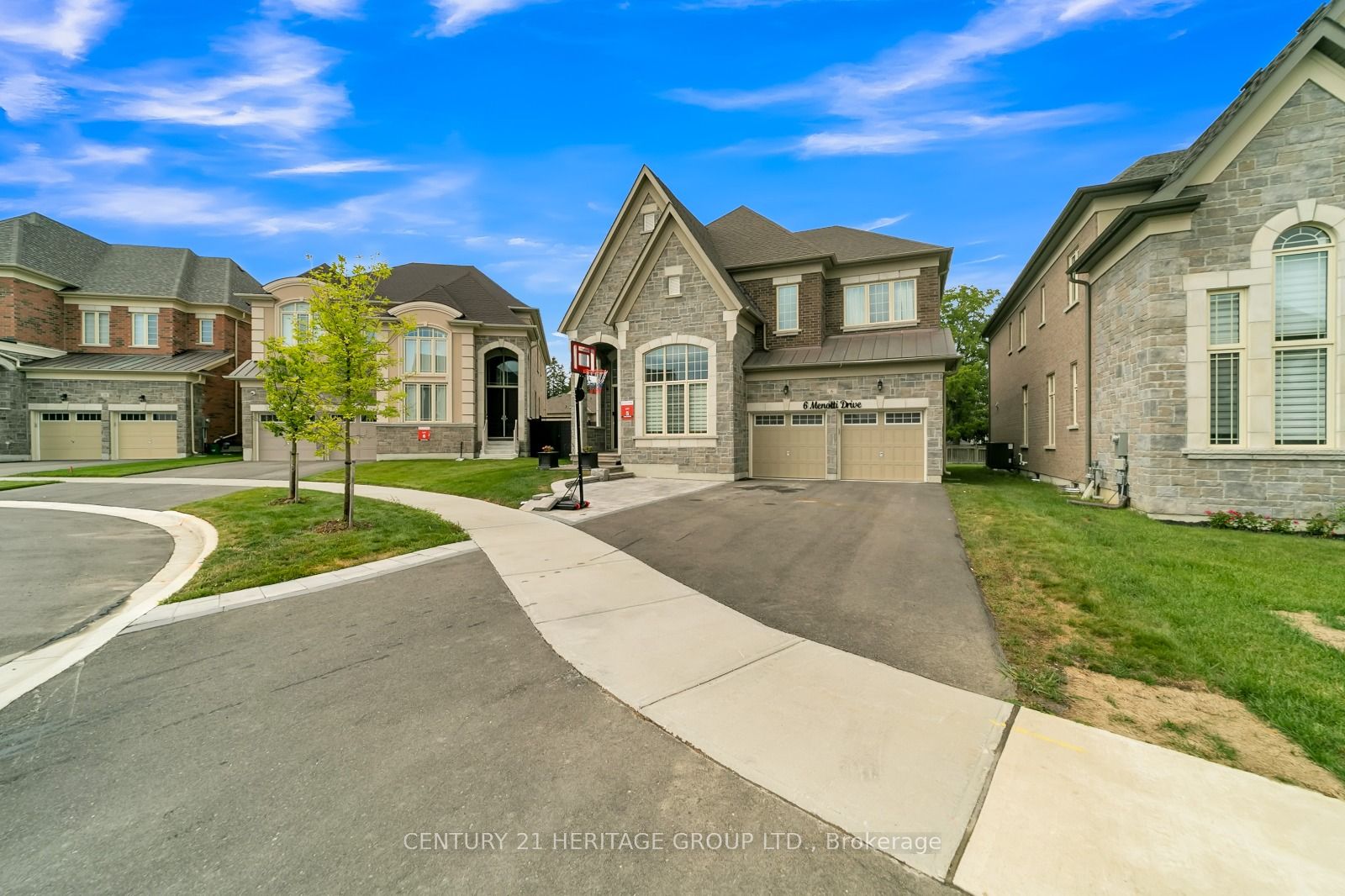 BSMNT-6 Menotti Drive, Richmond Hill, ON, L4E 0G9
