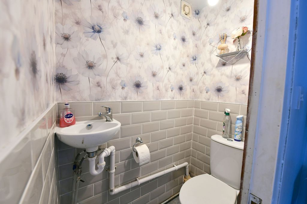 Additional image 19 of 3 bed semi-detached house for saleSt Julians Avenue, Newport NP19