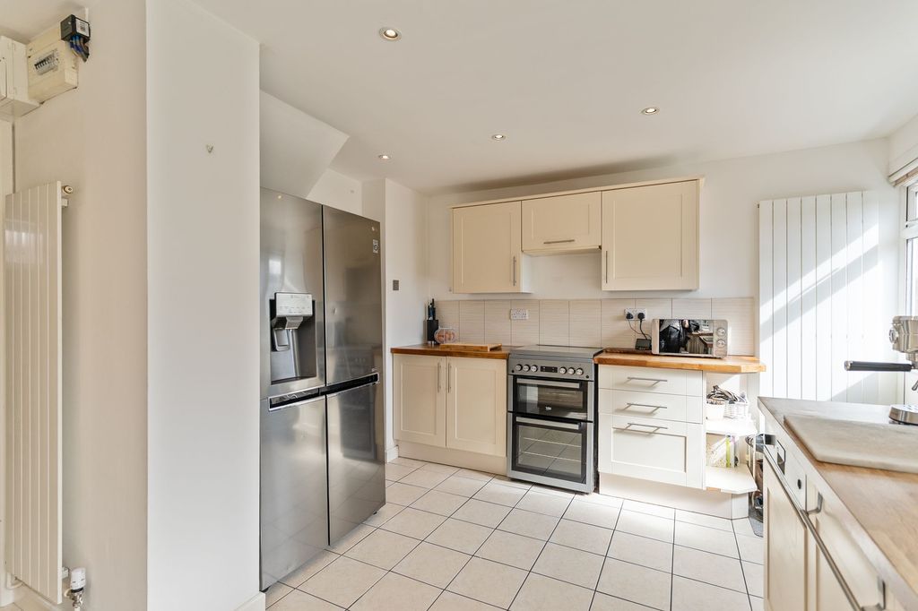 Additional image 6 of 4 bed semi-detached house for saleGlanwern Avenue, Newport NP19