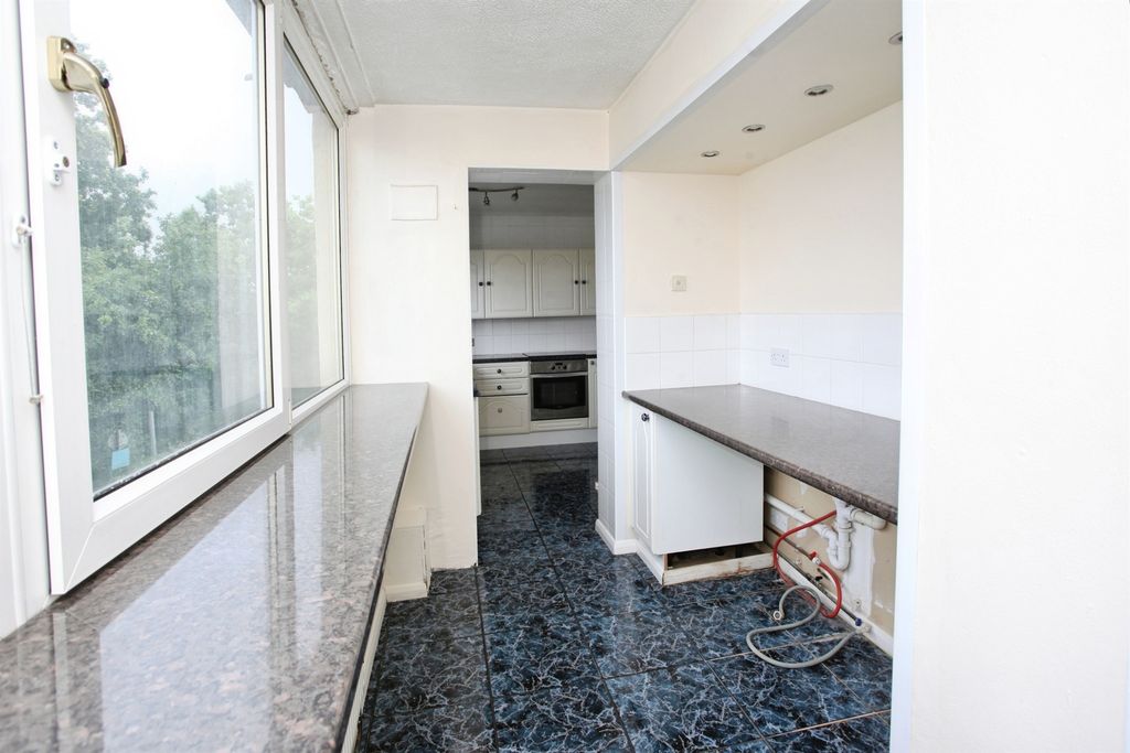 Additional image 14 of 2 bed flat for saleSickert Close, Newport NP19