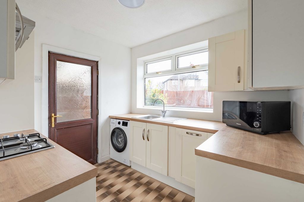 Additional image 3 of 2 bed detached bungalow for saleMerllyn Road, Rhyl LL18