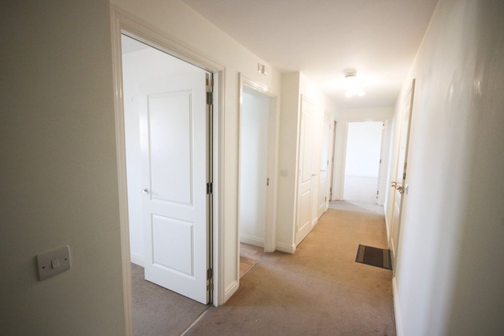 Additional image 3 of 2 bed flat for saleLa Route De Beaumont, St Peter JE3