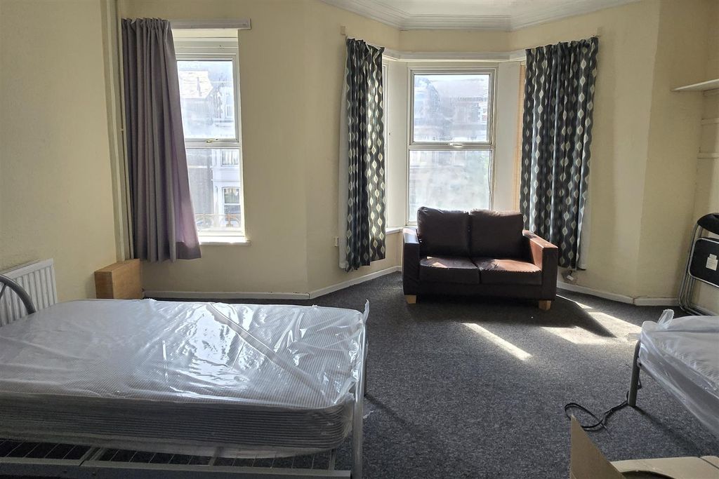 Additional image 2 of 6 bed property for saleClaude Road, Roath, Cardiff CF24